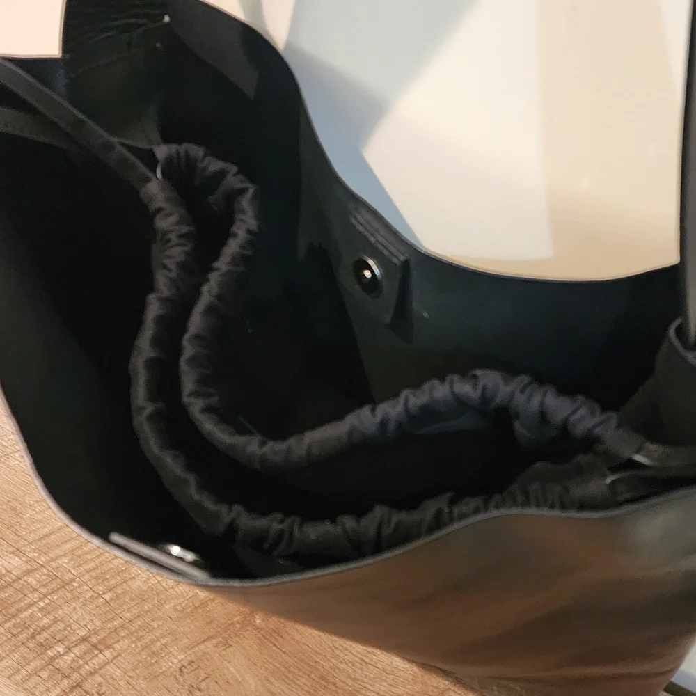 COS Black Leather Tote Bag - Picture 7 of 16